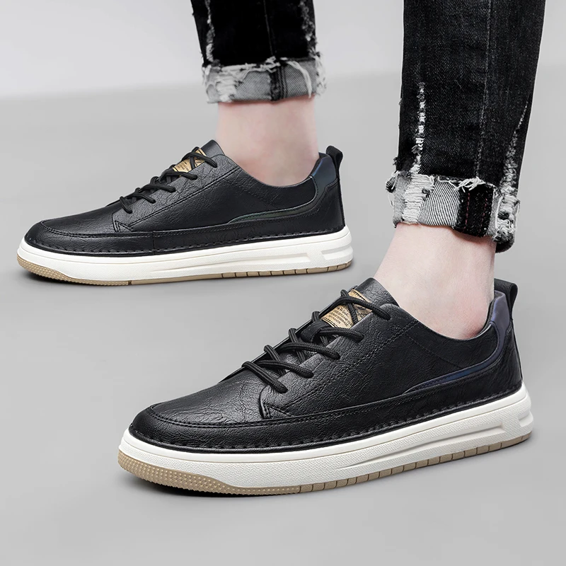 Sneakers in Leather Classic