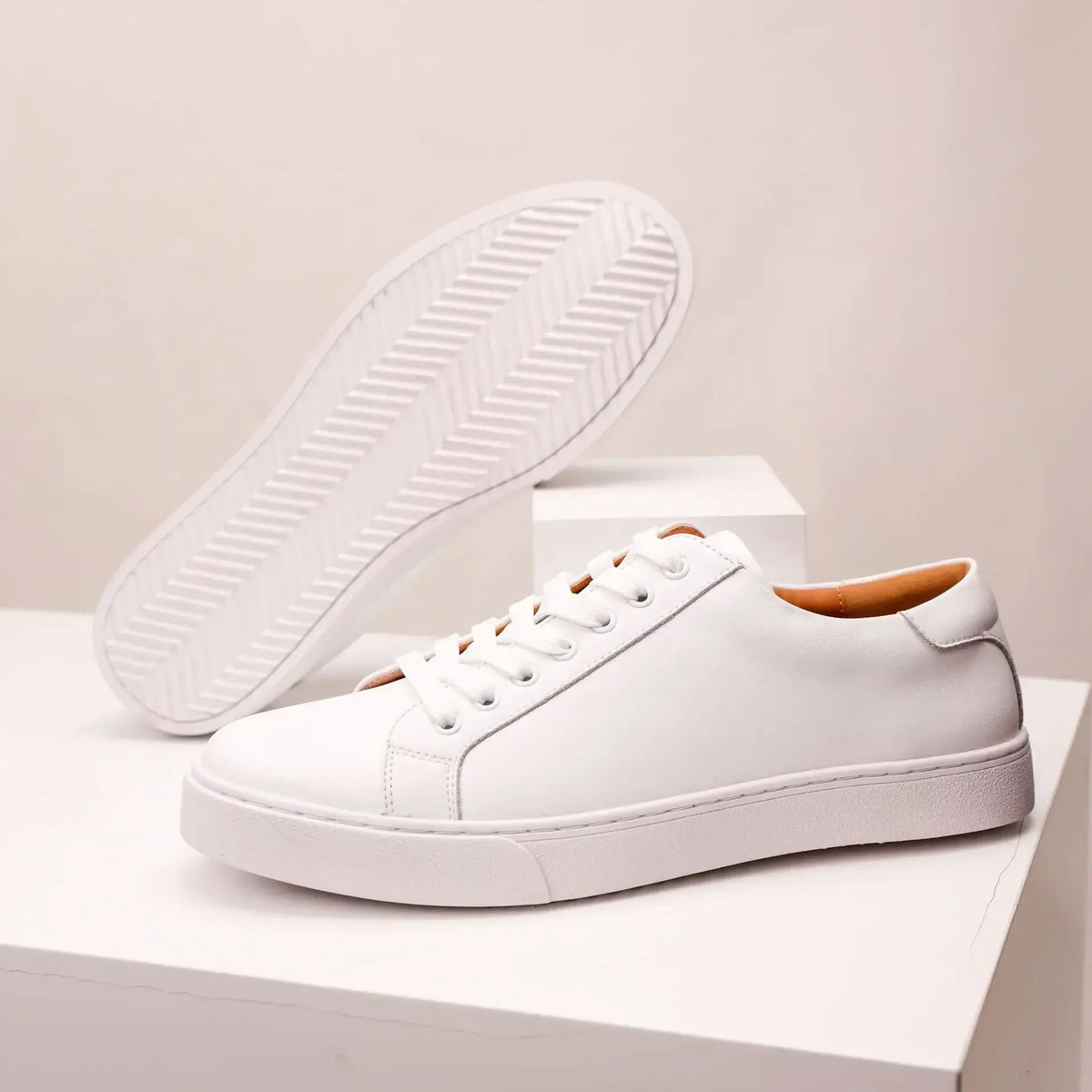 Sneakers in Leather Véritable