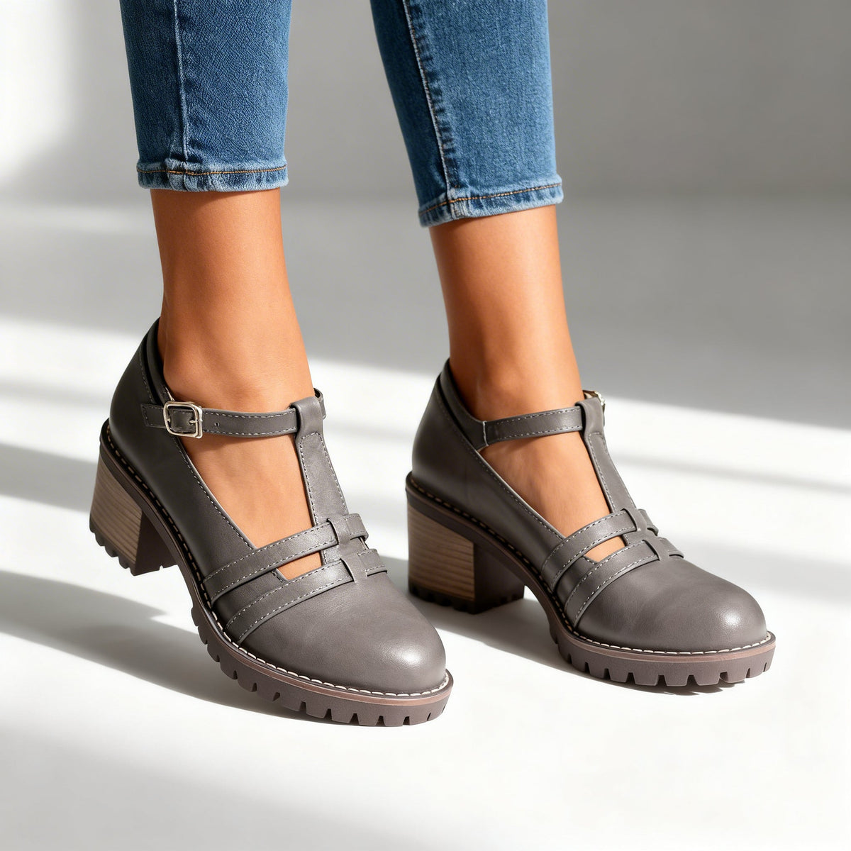 Romilly | Mocassins à talon bloc et bride en T pour femme