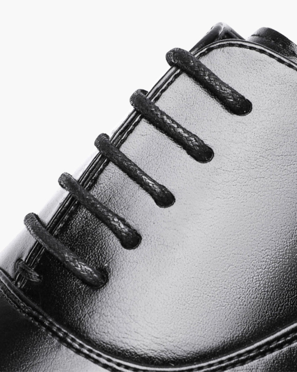 Shoes of City in Leather
