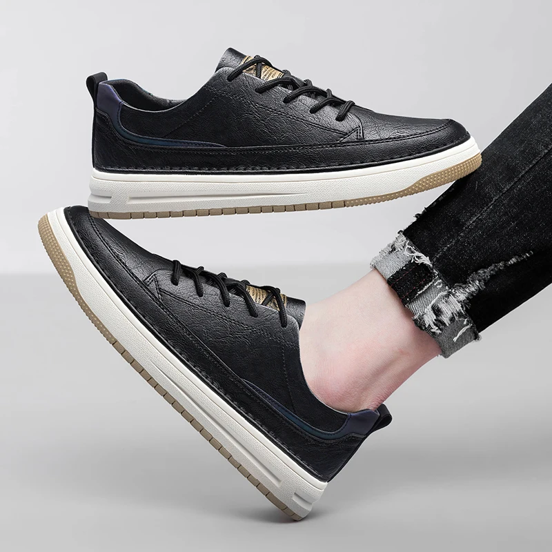 Sneakers in Leather Classic