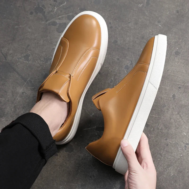 Shoes in Leather Casual enfiler