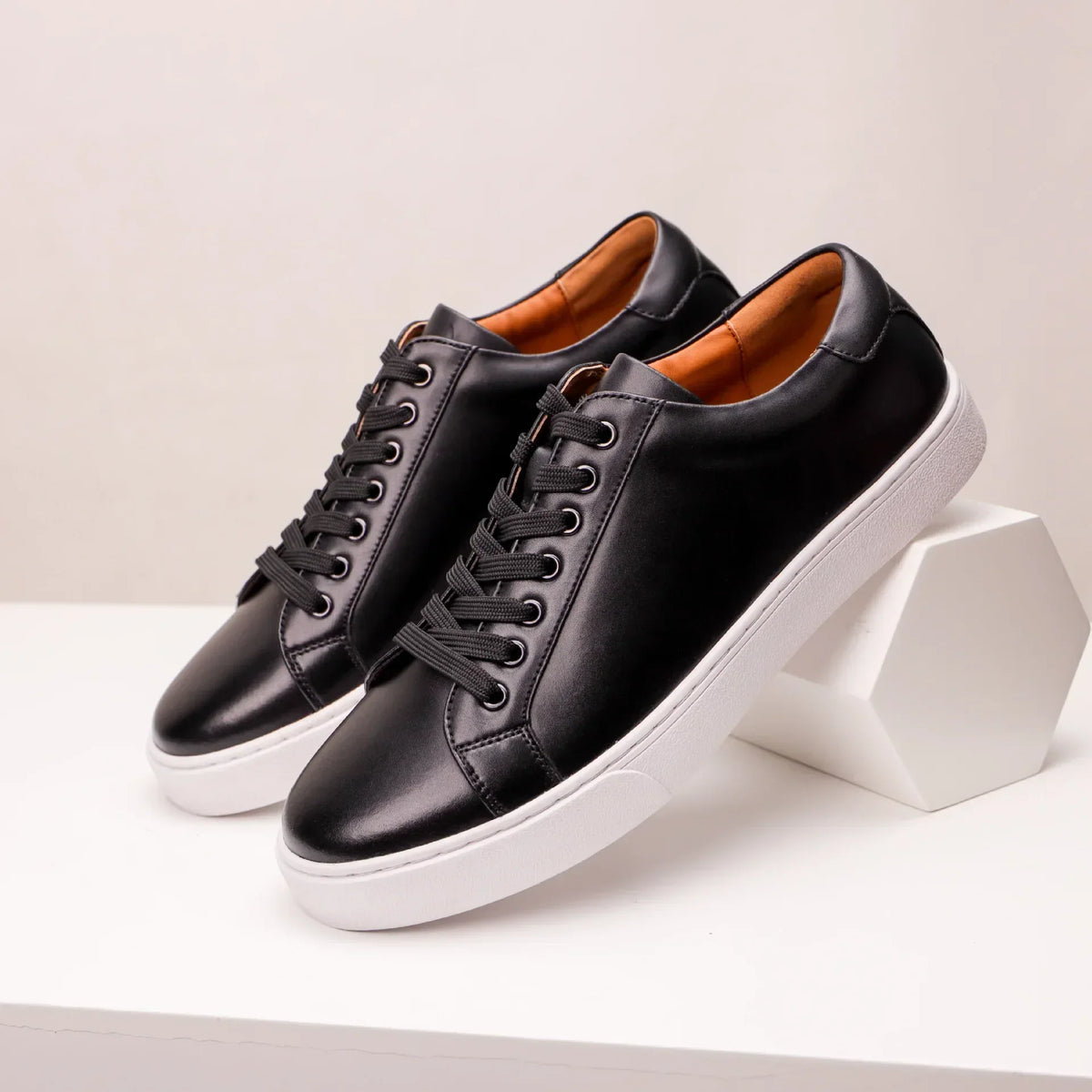 Sneakers in Leather Véritable