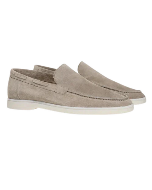 Loafers in Suede